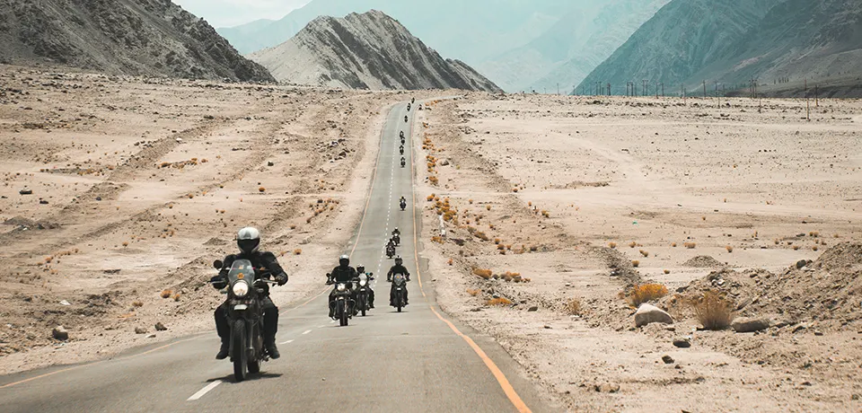 Manali- Leh- Manali Motorcycle Tour