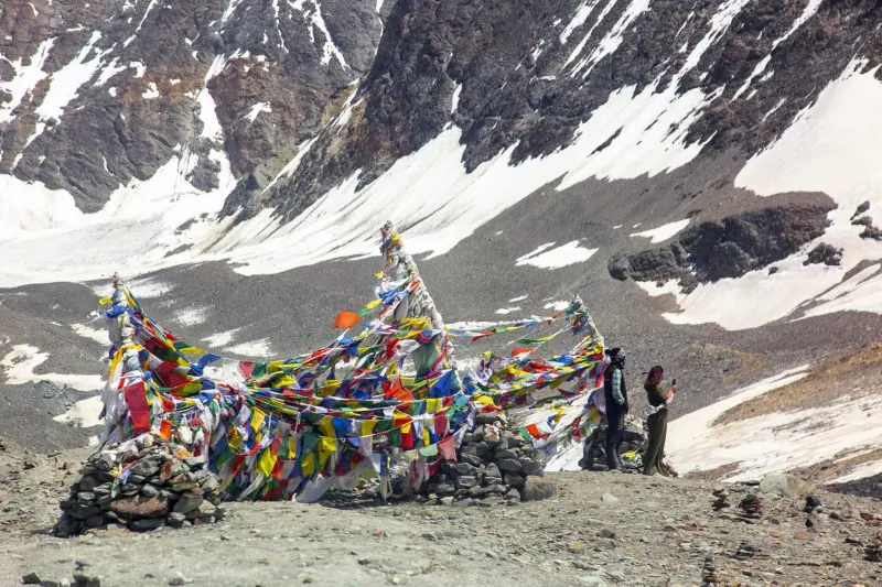 Grand Traverse: Motorcycling in Himalaya gallery image
