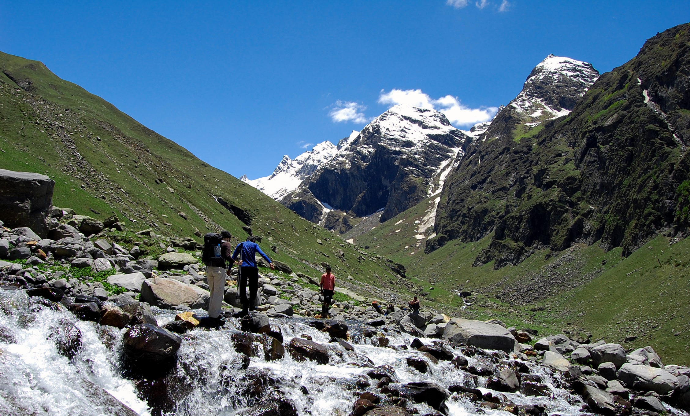 hampta trek manali